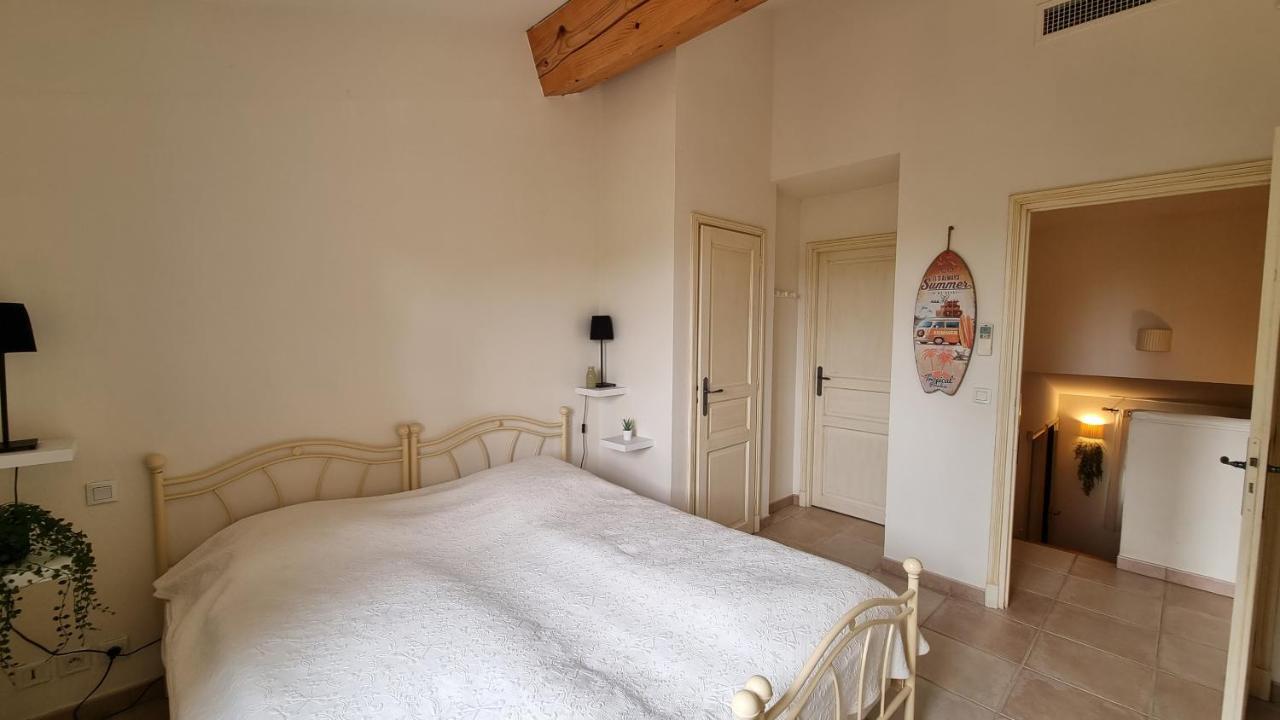 Villa Au Golf De St-Endreol La Motte  Bagian luar foto